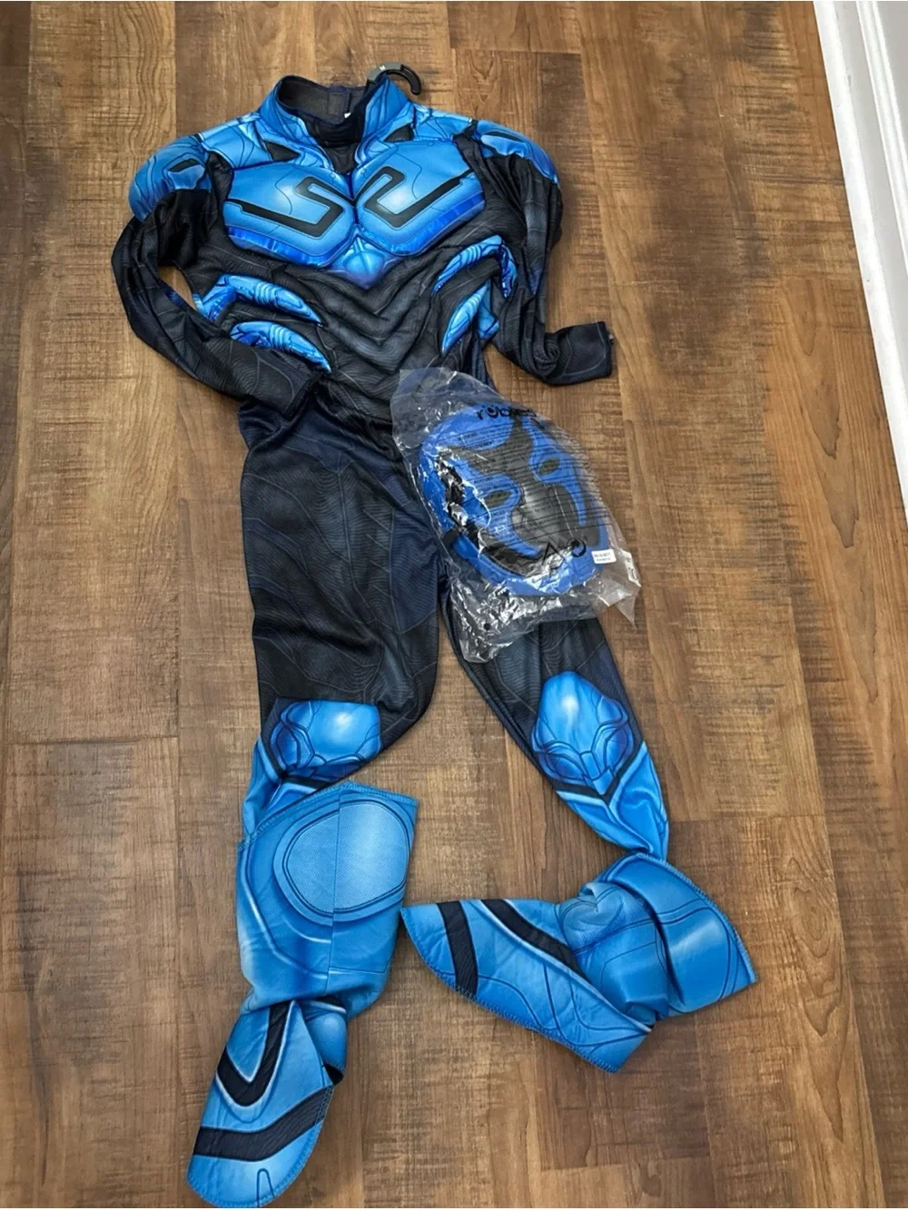Kids' DC Comics Blue Beetle Halloween Costume Jumpsuit with Mask Medium - New